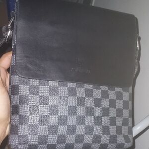 Elegant Black and Gray Checkered Men's Messenger Bag